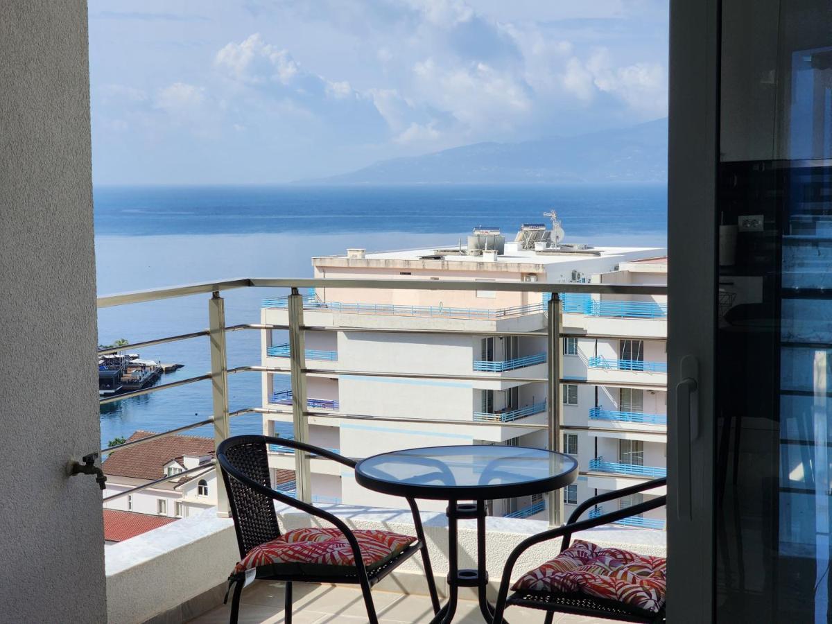 Amazing Sea View Apartment ساراندا المظهر الخارجي الصورة