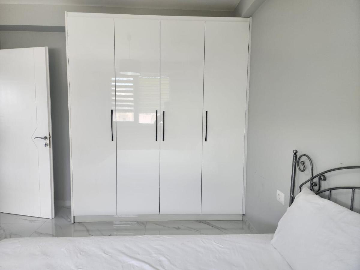 Amazing Sea View Apartment ساراندا المظهر الخارجي الصورة