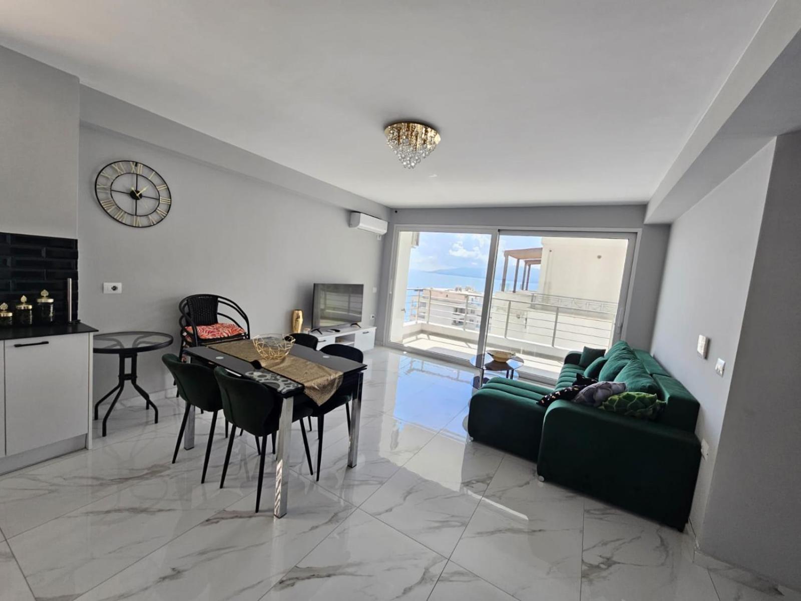 Amazing Sea View Apartment ساراندا المظهر الخارجي الصورة